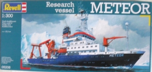 REVELL  05208 RESEARCH VESSEL METEOR 1/300